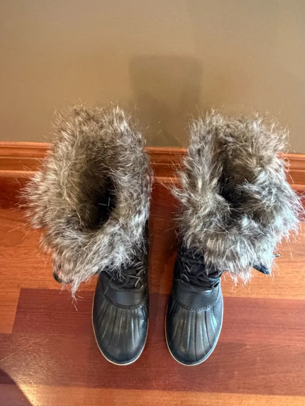 Sorel Women's Tofino II Black Stone Waterproof Insulated Winter Boot, Size 8.5